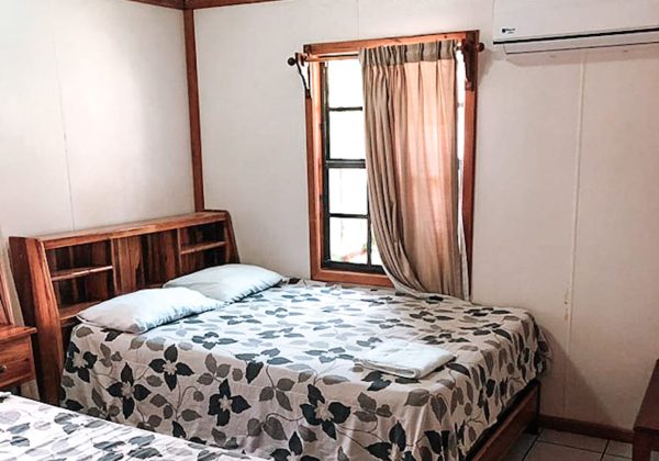 half moon bay double cabin3